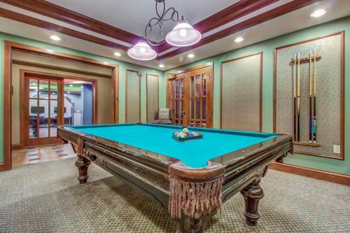 Eagle Springs East 111: Blue Spruce Hideaway
