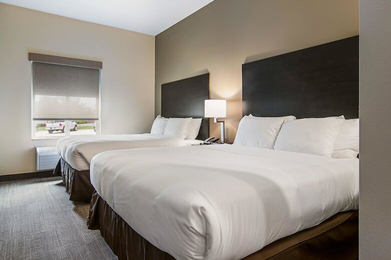 Hotel Comfort Suites