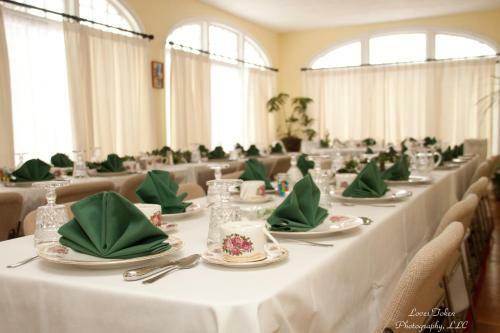 Centennial House Bed And Breakfast
