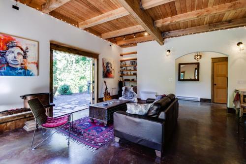The Artist's Retreat