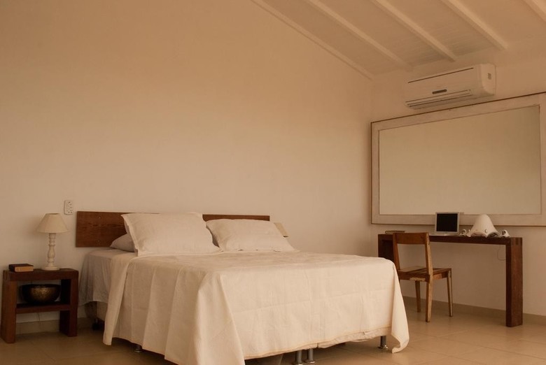 Hostal Bossa Nova