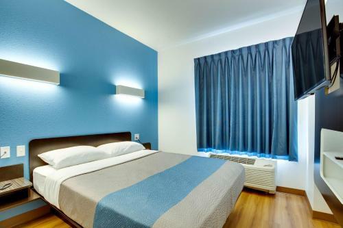Hotel Motel 6 Poplar Bluff
