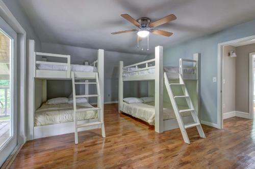 Laurel Lodge At Mountain Cove