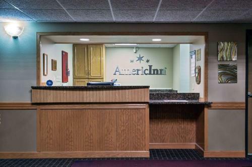 Posada Americinn By Wyndham Grundy Center