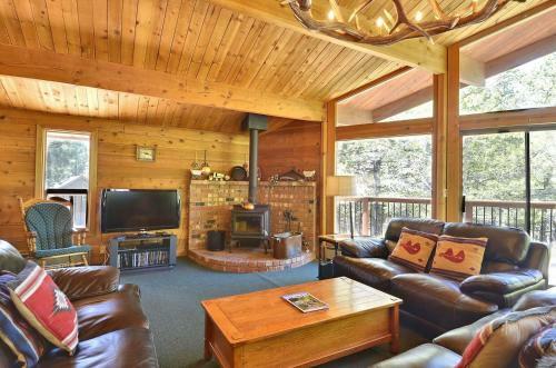 Flat Top 4 Two-bedroom Home