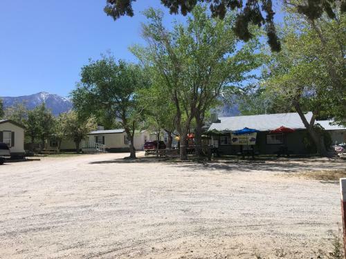 Olancha Rv Park And Motel