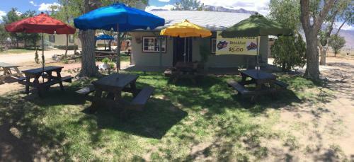 Olancha Rv Park And Motel
