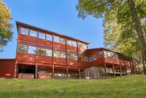 Timber Lodge