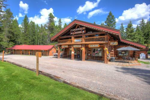 Historic Tamarack Lodge And Cabins