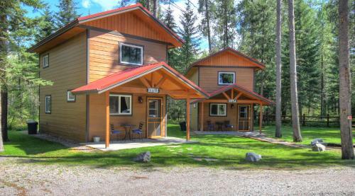 Historic Tamarack Lodge And Cabins