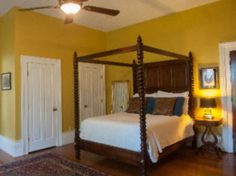 Bed & Breakfast The Denny House