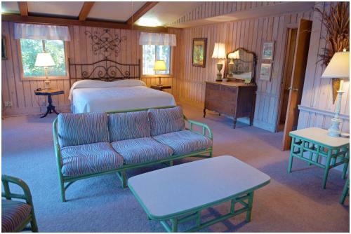 Pine Mountain Club Chalets