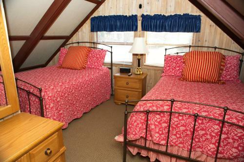 Pine Mountain Club Chalets