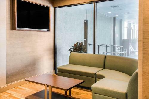 Hotel Comfort Inn