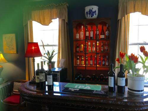 Posada Oak Manor Inn