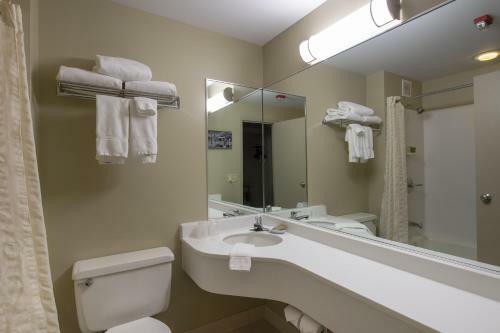Hotel Rit Inn & Conference Center
