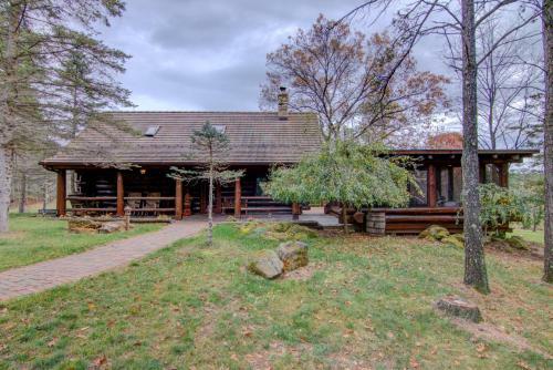 The Lodge At Red Pine Ridge Home