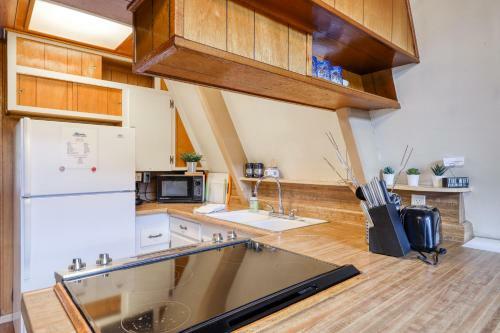 Cozy Bear Chalet