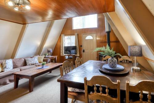 Cozy Bear Chalet