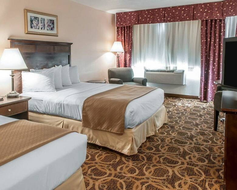 Hotel Quality Inn & Suites