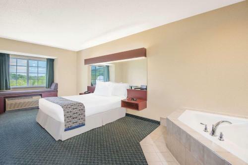 Hotel Microtel Inn & Suites By Wyndham Hamburg
