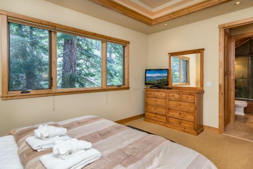Mountain Lodge Holiday Home 163