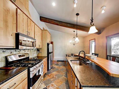 Apartamento 35 Upper Woodbridge Rd Condo Unit 19ef