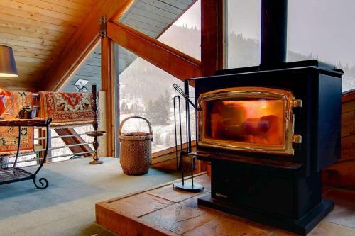 Rabbit Ears Pass Retreat