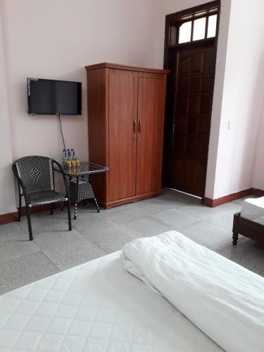 Linh Giang Hotel
