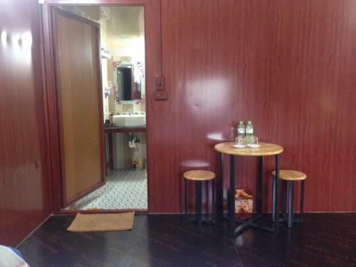 Bed & Breakfast Green Hill Hostel & Tour