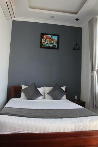 Hotel Minh Quang