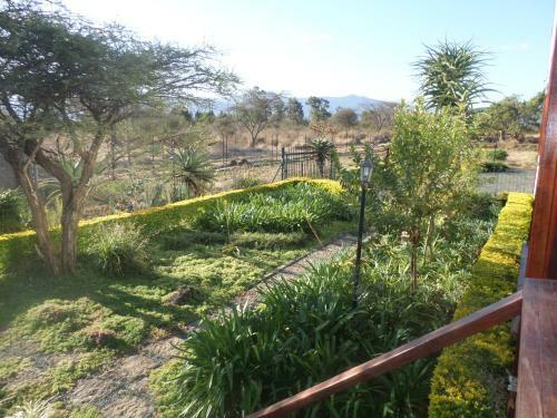 Hostal Rose & Ivy Guesthouse