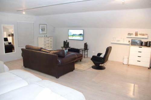 Apartamento Lindy Van Niekerk Art & Accommodation