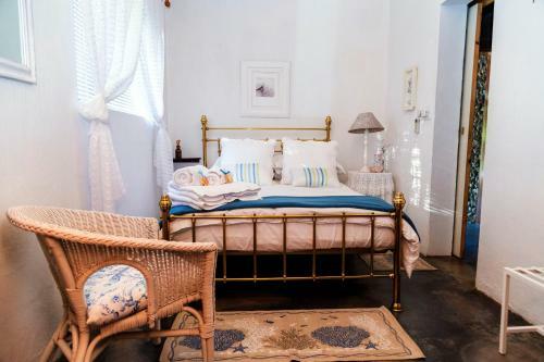Hostal Kalahari Camelthorn Camping And B&B