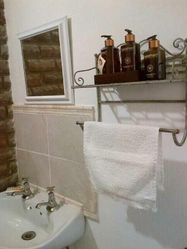 Hostal Kalahari Camelthorn Camping And B&B