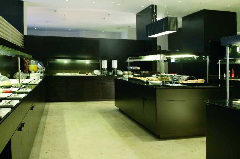 Hotel NH Stuttgart Airport