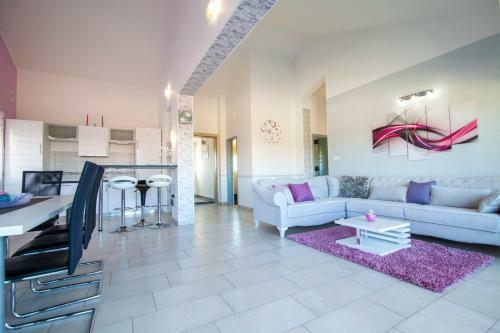 Holiday Home Villa Anny