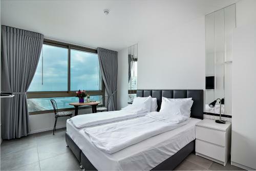 Israel Sea View Aparthotel
