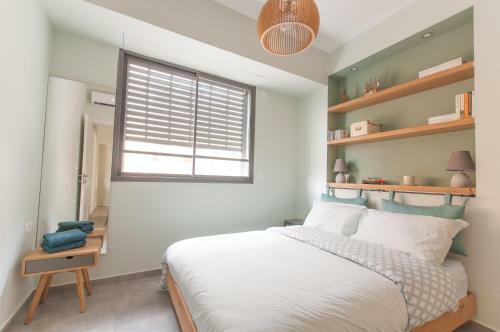 Ben Gurion Apartment