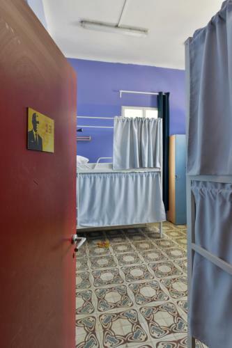 Roger�s Hostel Tel Aviv (Age 18-45)