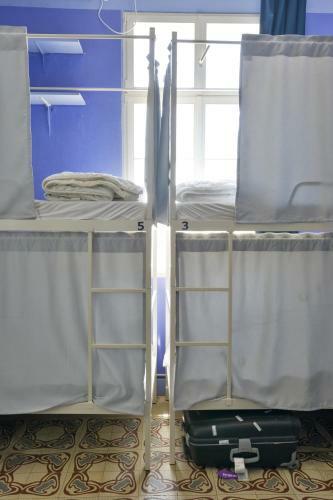 Roger�s Hostel Tel Aviv (Age 18-45)