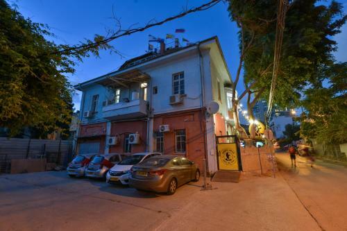 Roger�s Hostel Tel Aviv (Age 18-45)