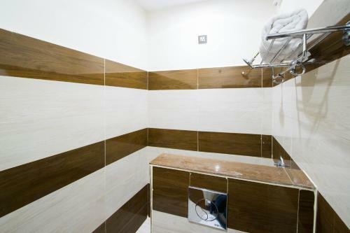 Hotel Oyo 5302 Bhadra Grand
