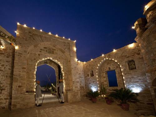 The Dadhikar Fort Hotel