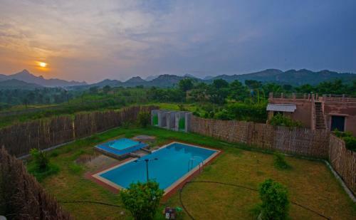 Hotel Araavali Trails - A Nature Resort