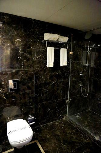 Hotel Trinity Grand