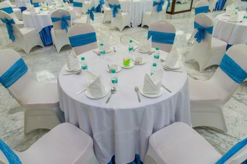 Hotel Trinity Grand