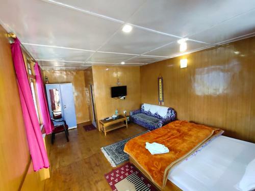 Dondrub Homestay