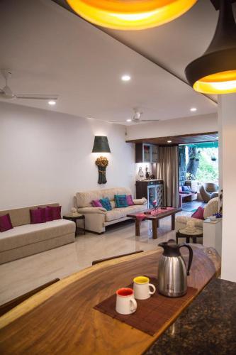 Lavasa Luxury Deck Apartment With View