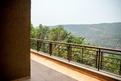 Tripvillas @ Spacious 4 Bhk Villa In Lavasa (20042099)